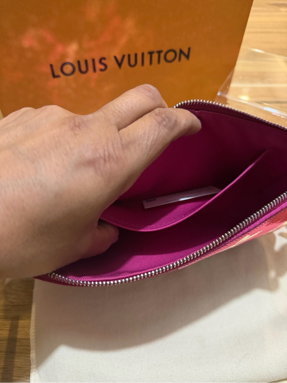 Louis Vuitton Satin Sequin Monogram Pochette Fuchsia - Picture 12 of 12